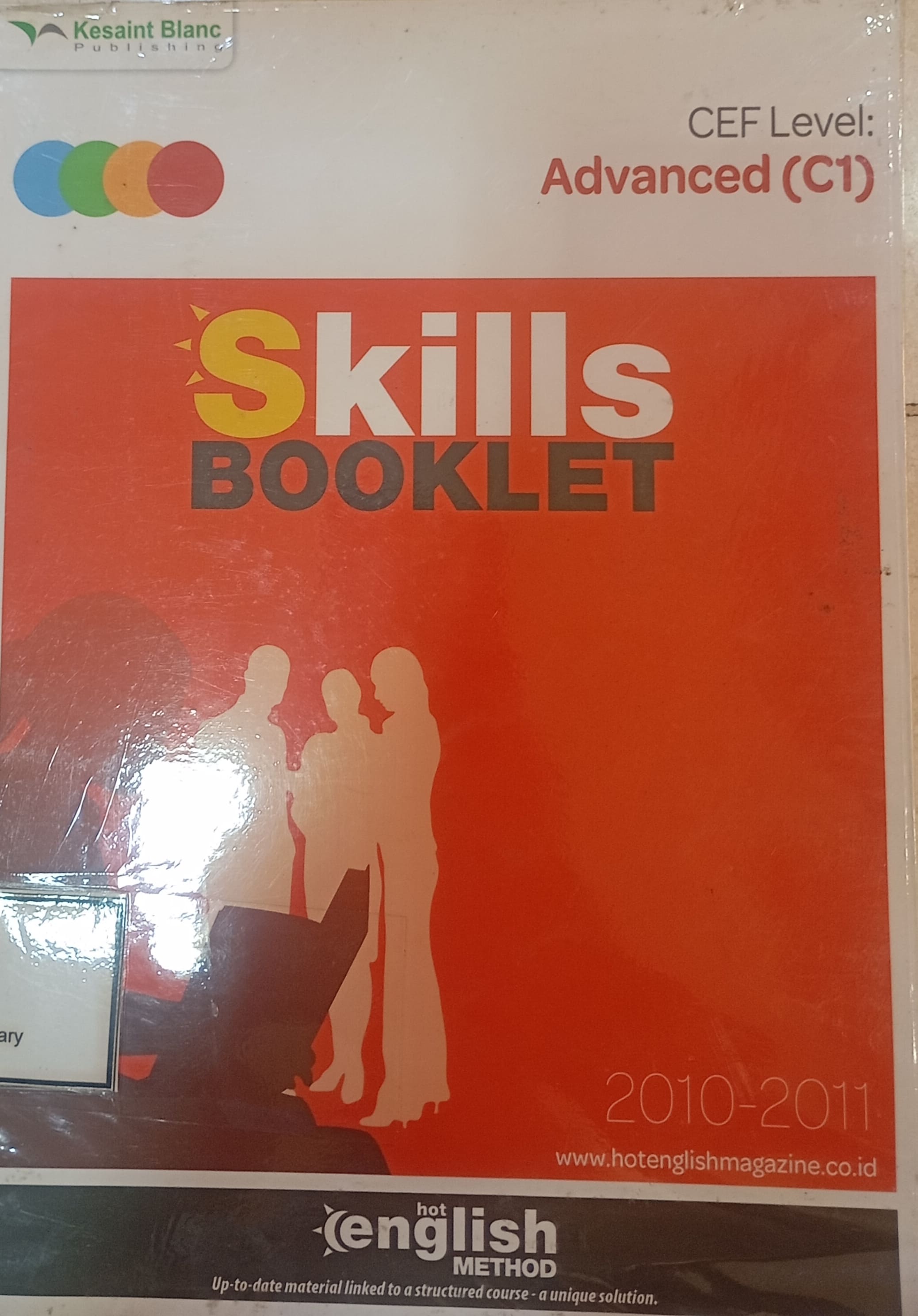 Cover Hot English Magazine: skills booklet advanced (C1)
